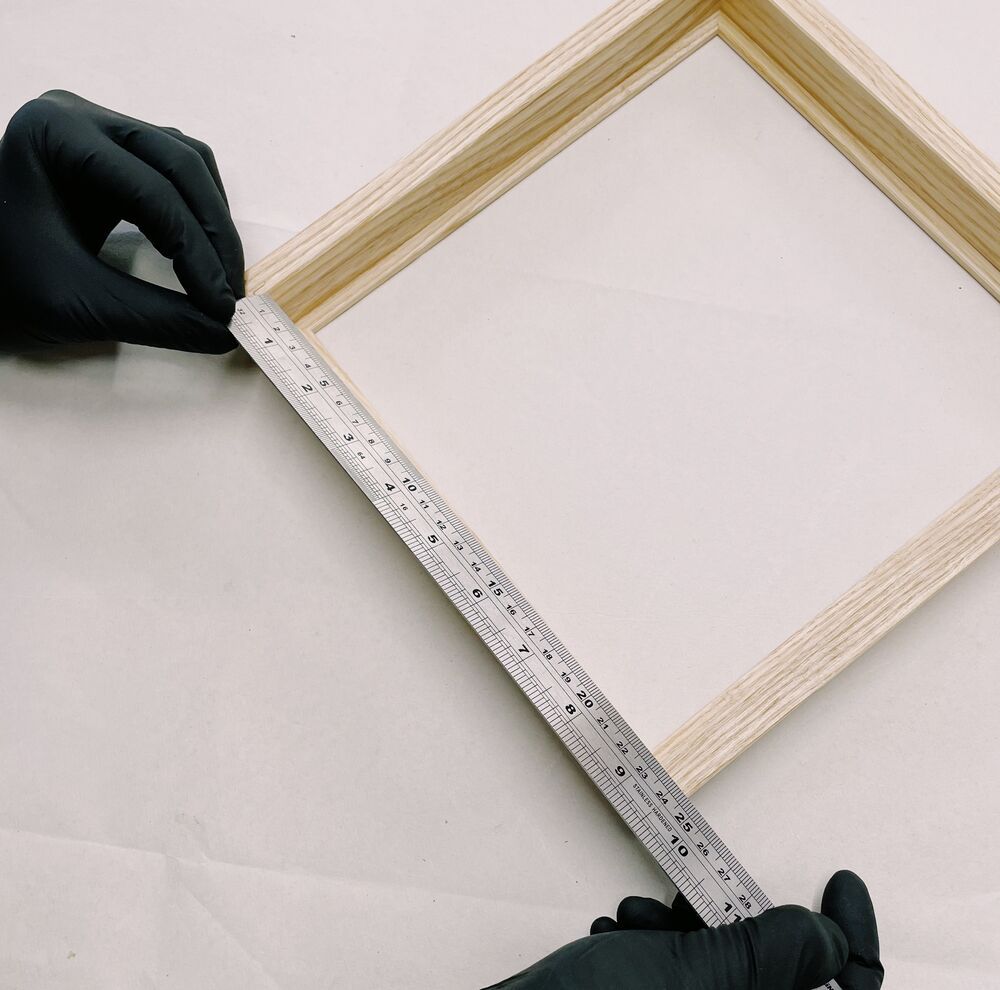 How to measure a mount for a picture frame